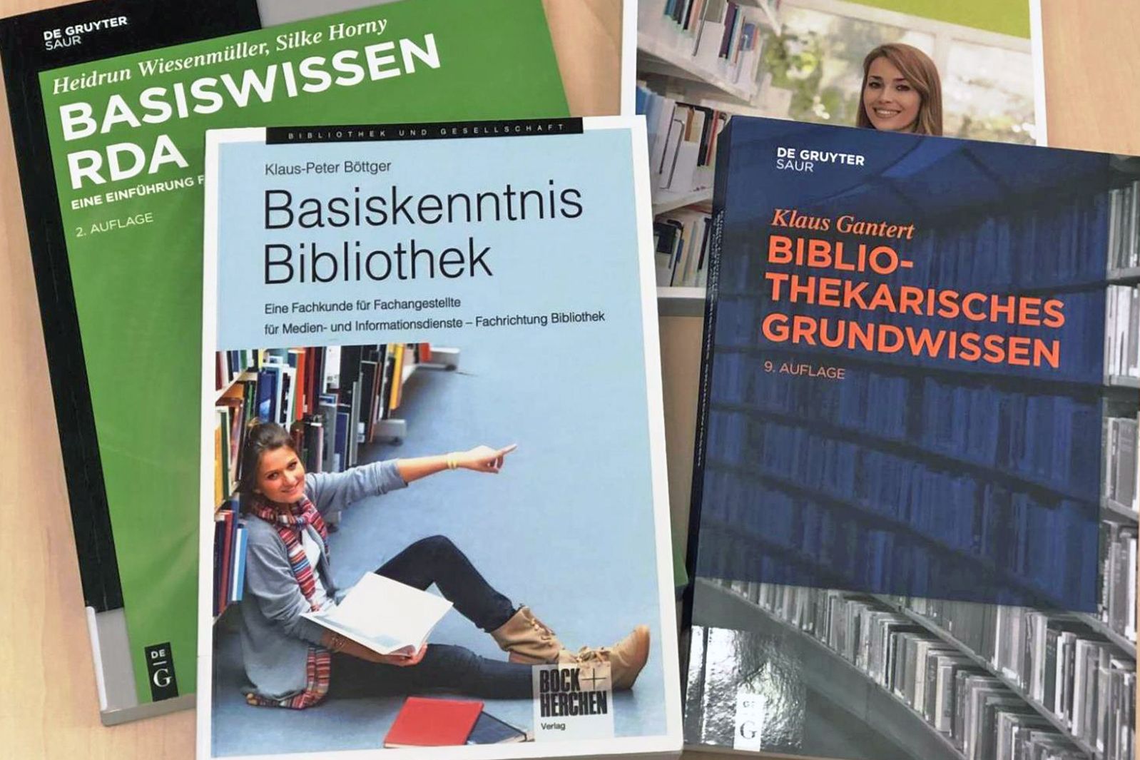 Drei Buchcover zum Thema FaMi-Ausbildung